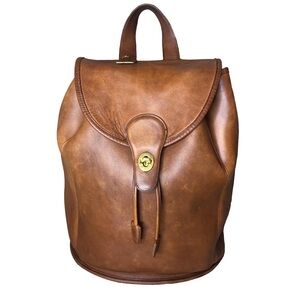 Vintage COACH British Tan Leather Weekend Backpack  Large Daypack 9943 NYC USA